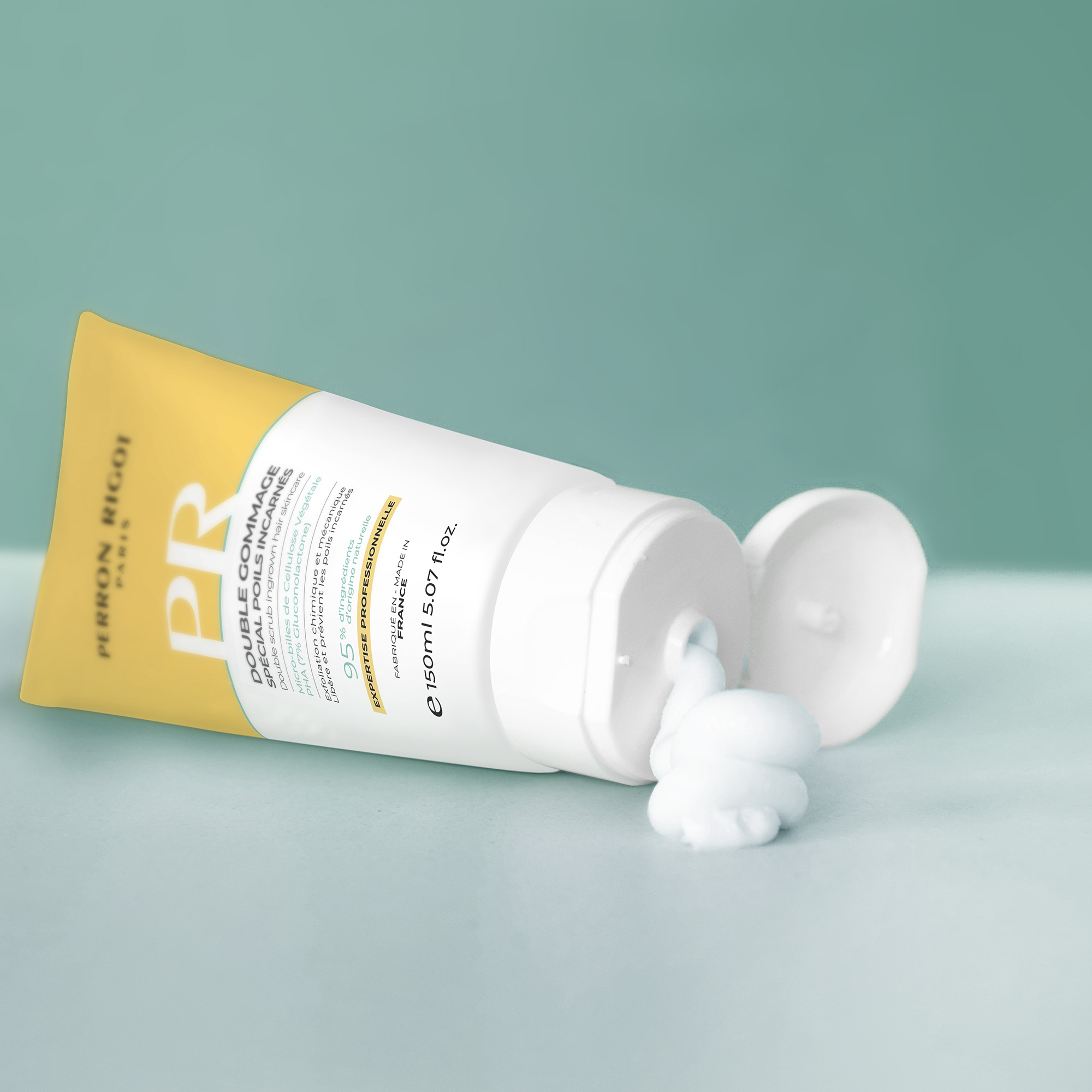 Scrub esfoliante 2 in 1 per peli incarniti 150 ml